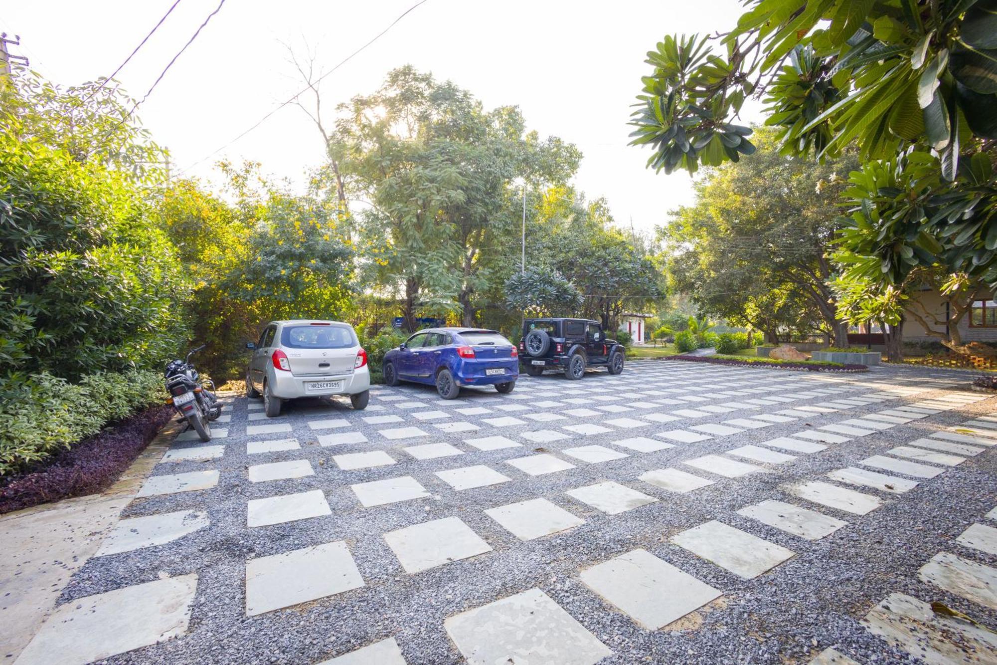 Elivaas Hidden Oasis 4Bhk With Pool, Mud House & Container House Villa Dhauj Exterior foto