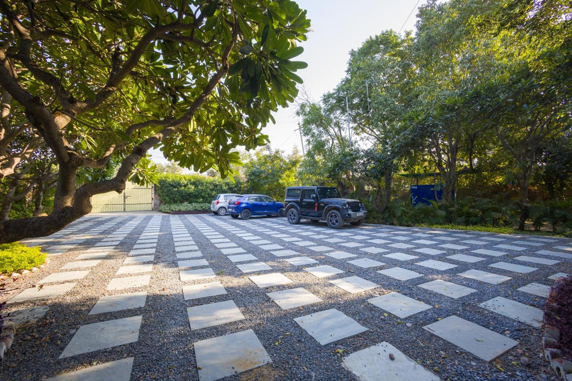 Elivaas Hidden Oasis 4Bhk With Pool, Mud House & Container House Villa Dhauj Exterior foto